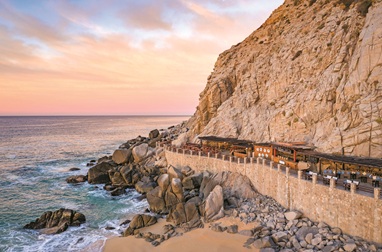 El Farallon cliffside oceanfront dining experience at Pedregal