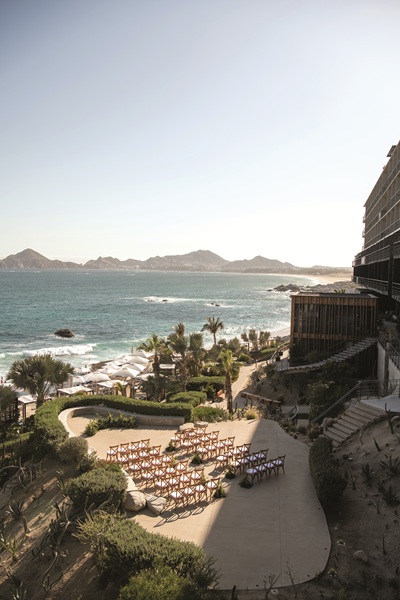 Stunning oceanfront wedding reception terrace in Los Cabos
