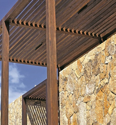 Exclusive high-end open-air shopping plaza in Los Cabos Corridor